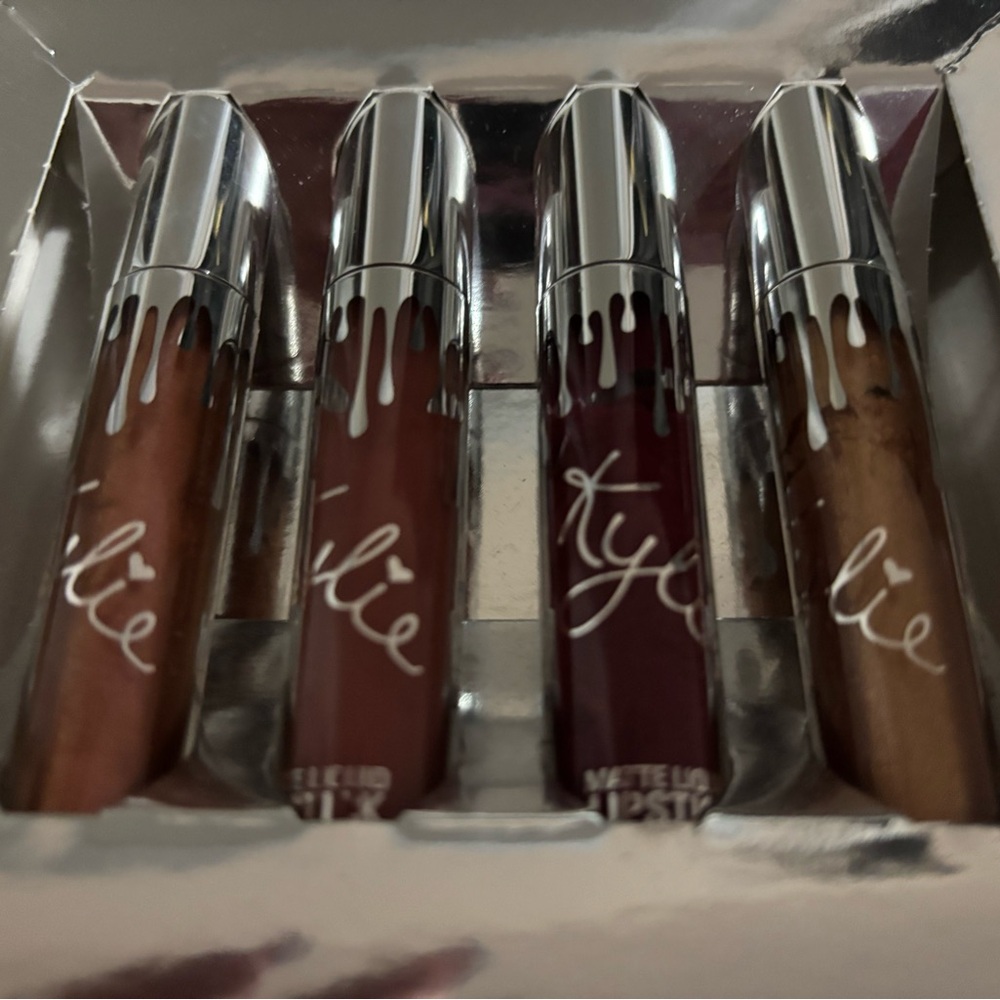 Lip Kit - Assorted Shades
